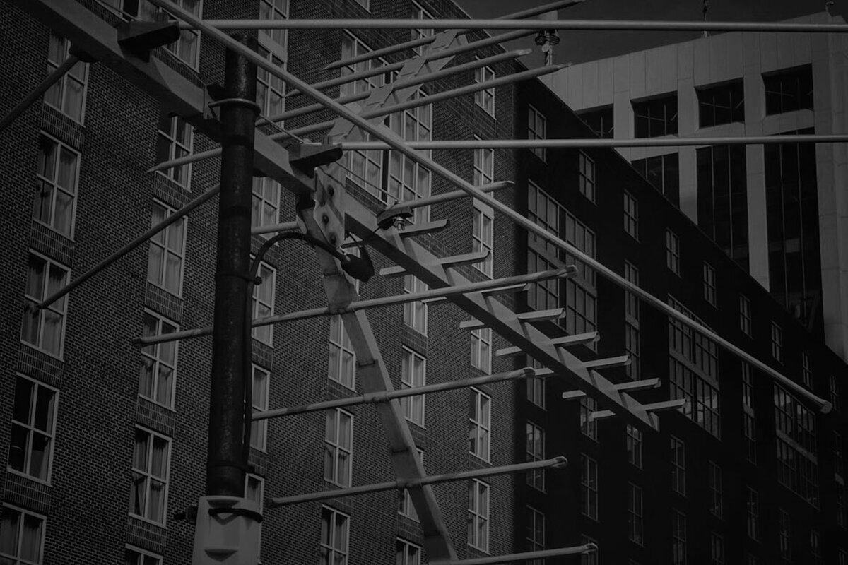 Crossed Wires