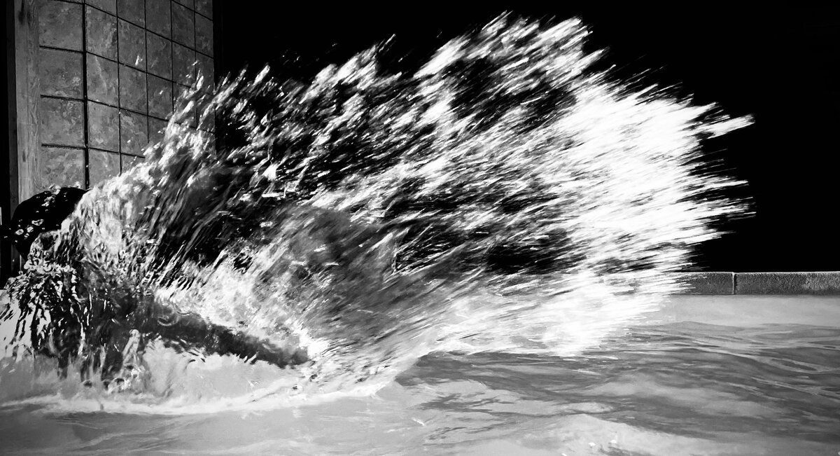 Splashing Pool